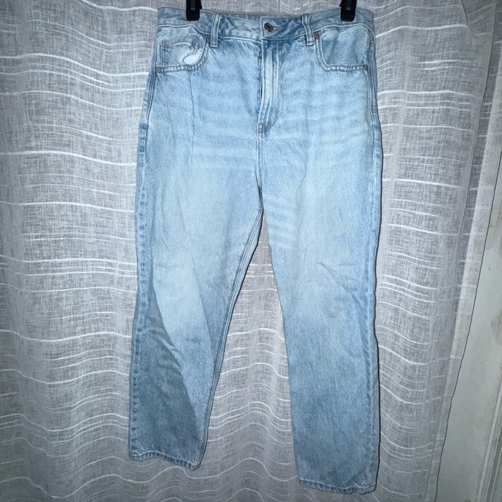 American Eagle Mom Jeans